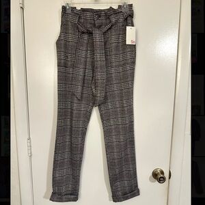 NWT Size 7 Plaid Women's Pants